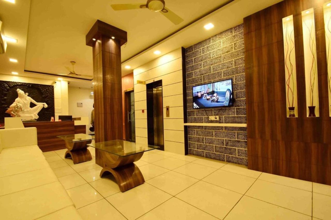 Hotel Satyug Ujjain Eksteriør billede