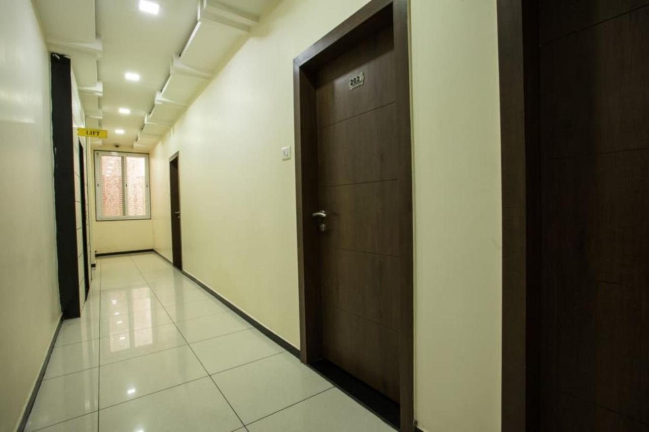 Hotel Satyug Ujjain Eksteriør billede