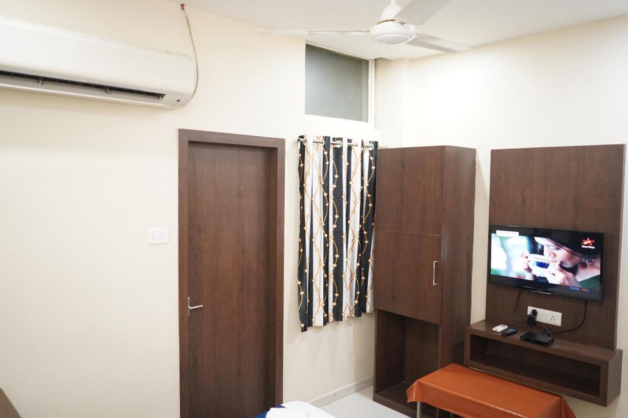 Hotel Satyug Ujjain Eksteriør billede