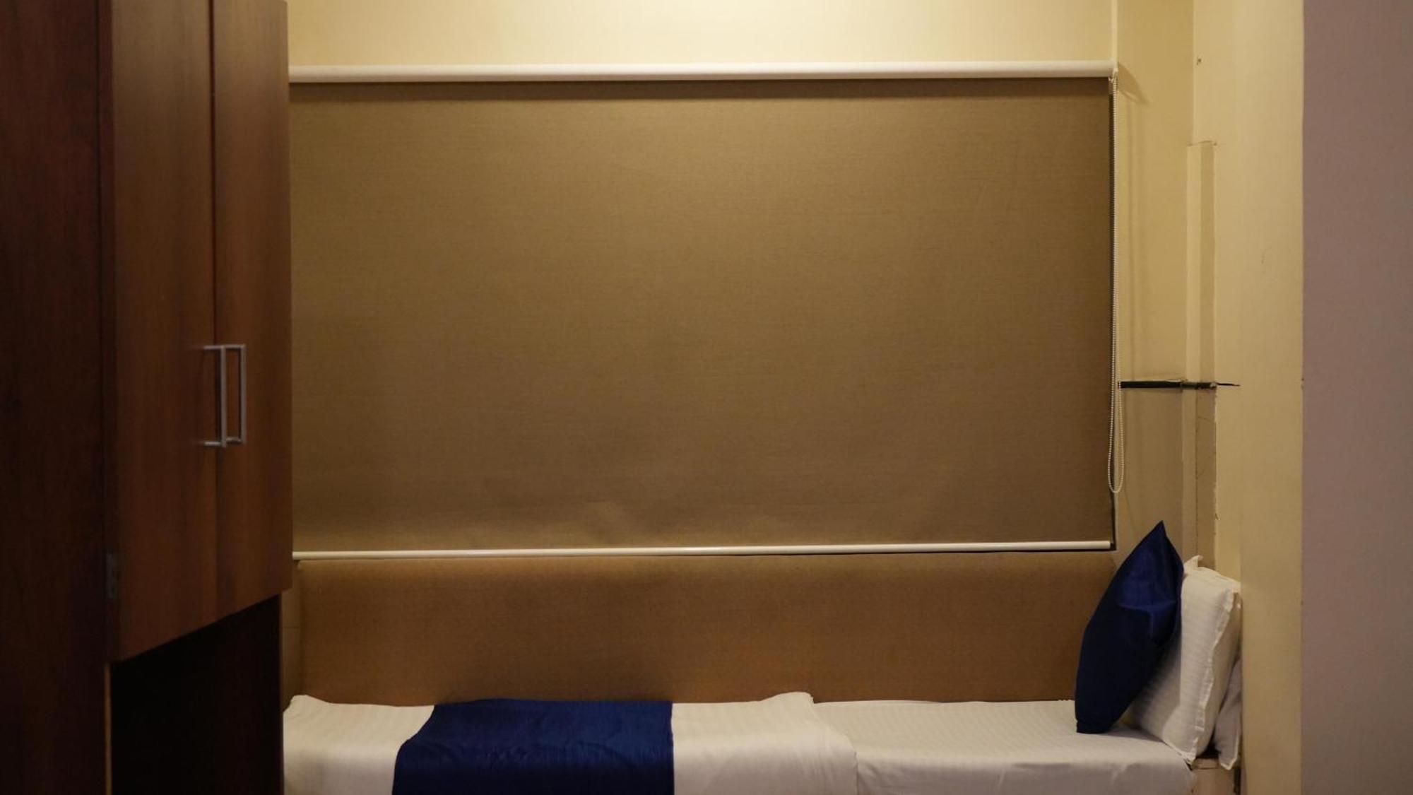 Hotel Satyug Ujjain Eksteriør billede